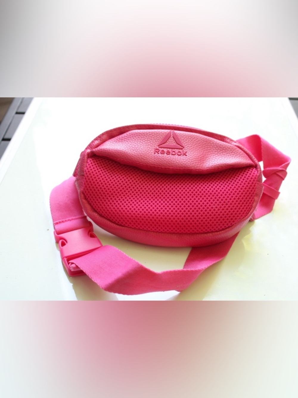 NWOT Reebok Fanny pack